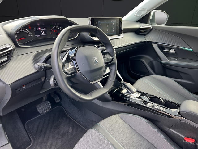 Peugeot 2008 PureTech 130 S&S Allure Pack EAT8 96 kW (130 CV)