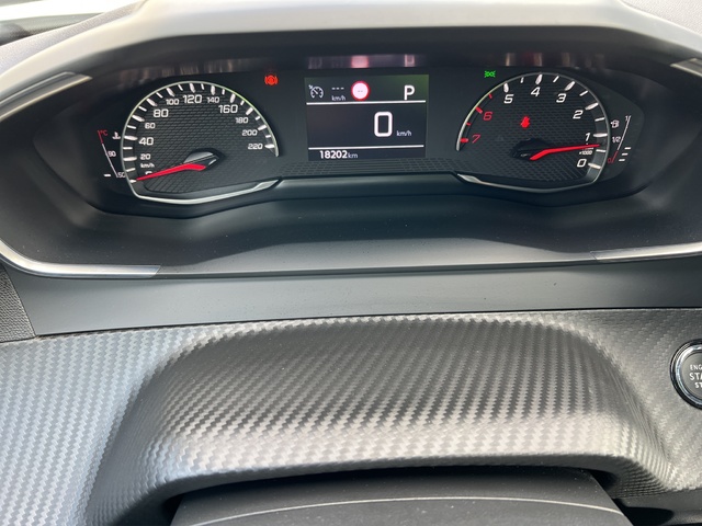 Peugeot 2008 PureTech 130 S&S Allure Pack EAT8 96 kW (130 CV)