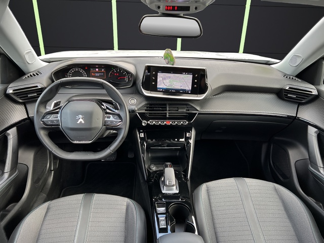 Peugeot 2008 PureTech 130 S&S Allure Pack EAT8 96 kW (130 CV)