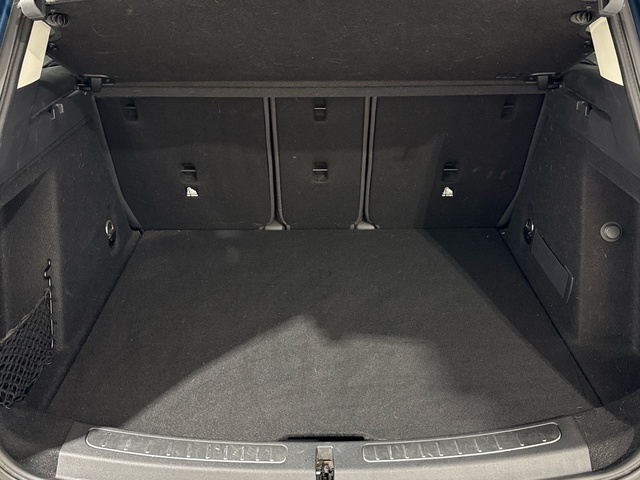 fotoG 10 del MINI MINI Countryman Cooper 100 kW (136 CV) 136cv Gasolina del 2019 en Madrid