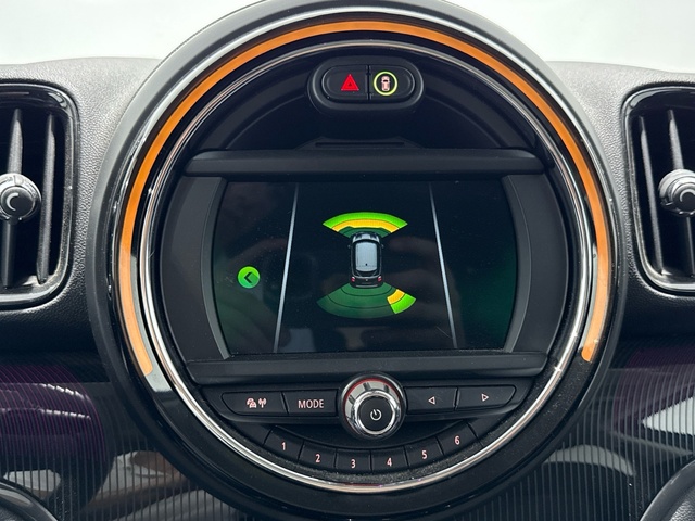 fotoG 15 del MINI MINI Countryman Cooper 100 kW (136 CV) 136cv Gasolina del 2019 en Madrid