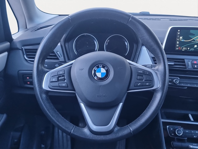 BMW Serie 2 216d Active Tourer color Negro. Año 2020. 85KW(116CV). Diésel. En concesionario FINESTRAT Automoviles Fersan, S.A. de Alicante