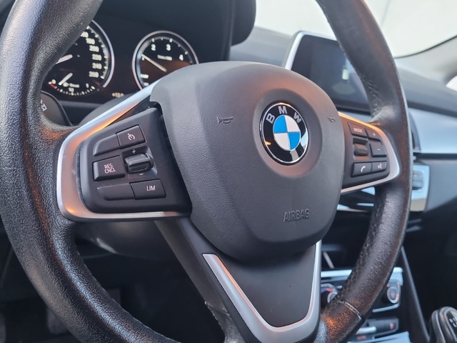 BMW Serie 2 216d Active Tourer color Negro. Año 2020. 85KW(116CV). Diésel. En concesionario FINESTRAT Automoviles Fersan, S.A. de Alicante