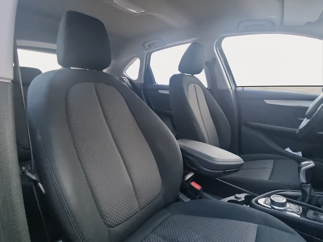 BMW Serie 2 216d Active Tourer color Negro. Año 2020. 85KW(116CV). Diésel. En concesionario FINESTRAT Automoviles Fersan, S.A. de Alicante