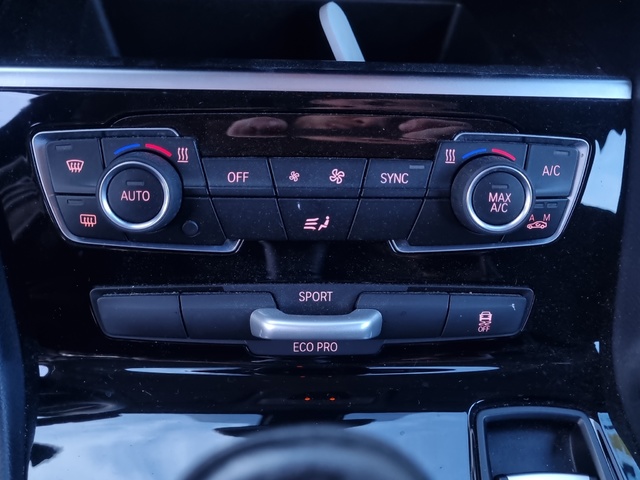 BMW Serie 2 216d Active Tourer color Negro. Año 2020. 85KW(116CV). Diésel. En concesionario FINESTRAT Automoviles Fersan, S.A. de Alicante