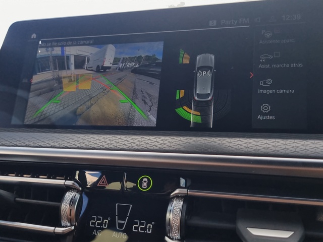 BMW X4 xDrive20d color Blanco. Año 2024. 140KW(190CV). Diésel. En concesionario GANDIA Automoviles Fersan, S.A. de Valencia