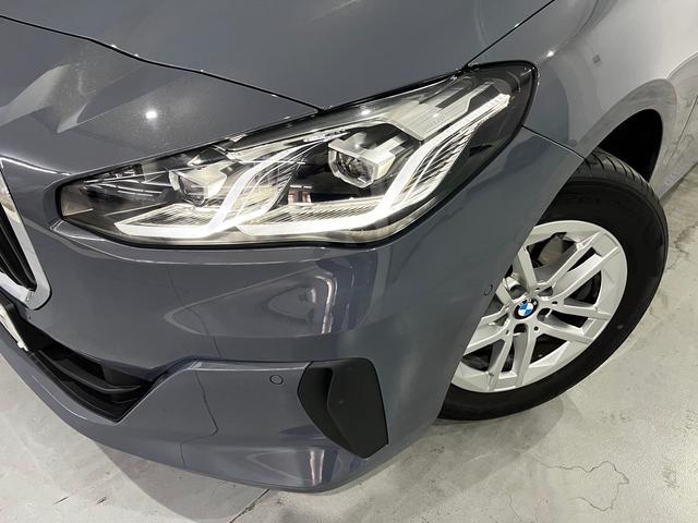 BMW Serie 2 218d Active Tourer color Gris. Año 2024. 110KW(150CV). Diésel. En concesionario Unicars Ponent de Lleida