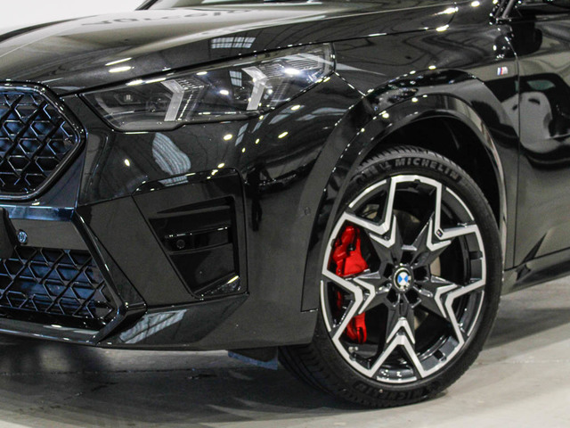 BMW X2 xDrive20d color Negro. Año 2024. 120KW(163CV). Diésel. En concesionario Barcelona Premium -- GRAN VIA de Barcelona