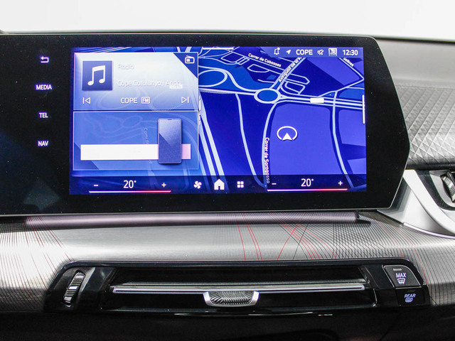 BMW X2 xDrive20d color Negro. Año 2024. 120KW(163CV). Diésel. En concesionario Barcelona Premium -- GRAN VIA de Barcelona