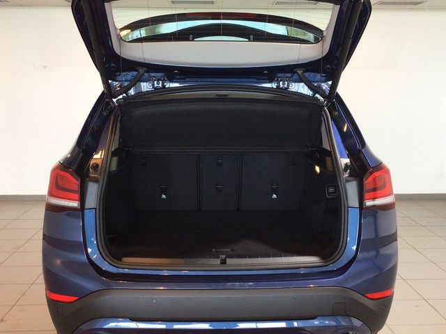 BMW X1 sDrive18d color Naranja. Año 2021. 110KW(150CV). Diésel. En concesionario BYmyCAR Madrid - Algete de Madrid