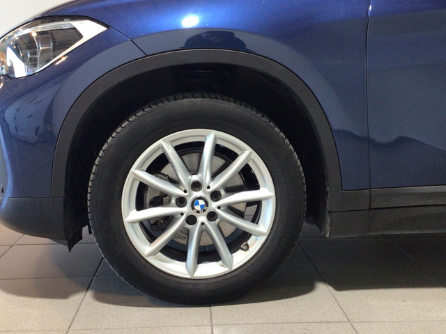 BMW X1 sDrive18d color Naranja. Año 2021. 110KW(150CV). Diésel. En concesionario BYmyCAR Madrid - Algete de Madrid