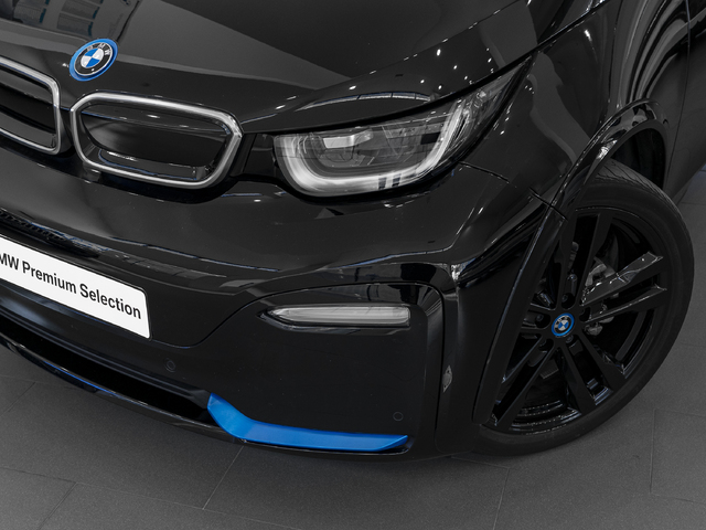 BMW i3 S 120Ah color Negro. Año 2021. 135KW(184CV). Eléctrico. En concesionario Caetano Cuzco, Alcalá de Madrid