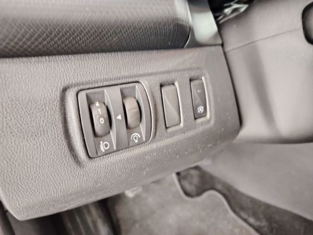 Renault Clio Limited TCe 66 kW (90 CV)