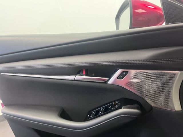 Mazda Mazda 3 2.0 SKYACTIV-X Zenith-X 133 kW (181 CV)