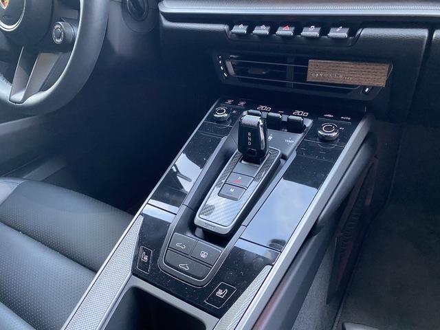 Porsche 911 Carrera 4 Coupe 283 kW (385 CV)