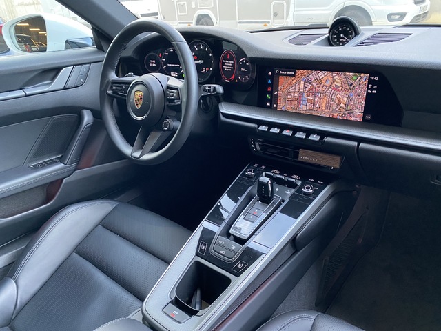 Porsche 911 Carrera 4 Coupe 283 kW (385 CV)
