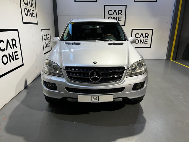 Mercedes-Benz Clase M ML 500 225 kW (306 CV)