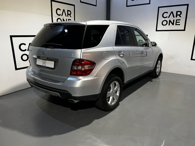 Mercedes-Benz Clase M ML 500 225 kW (306 CV)