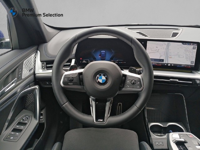 BMW X1 xDrive20d color Azul. Año 2025. 120KW(163CV). Diésel. En concesionario Adler Motor S.L. TOLEDO de Toledo