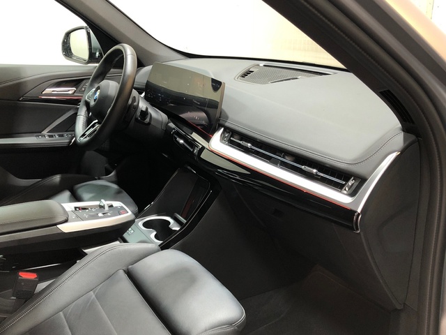 BMW X1 sDrive20d color Gris. Año 2024. 120KW(163CV). Diésel. En concesionario Movilnorte Las Rozas de Madrid