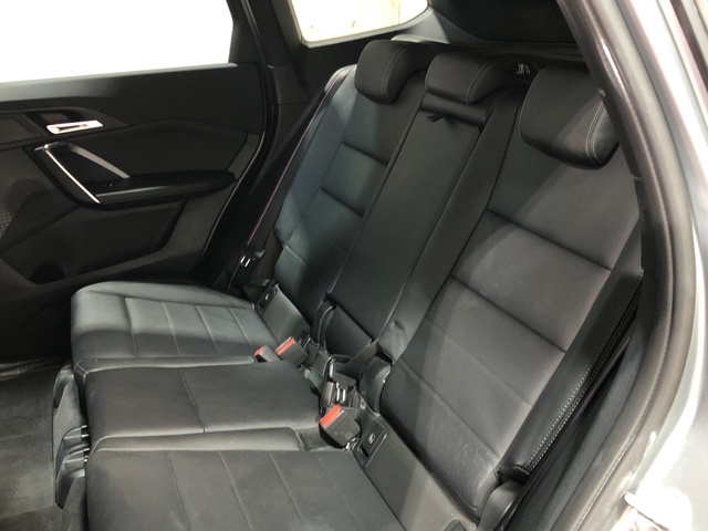 BMW X1 sDrive20d color Gris. Año 2024. 120KW(163CV). Diésel. En concesionario Movilnorte Las Rozas de Madrid