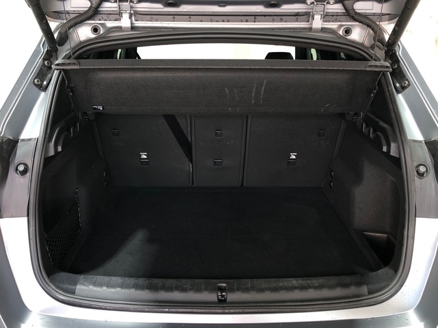 BMW X1 sDrive20d color Gris. Año 2024. 120KW(163CV). Diésel. En concesionario Movilnorte Las Rozas de Madrid