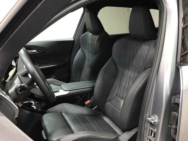 BMW X1 sDrive20d color Gris. Año 2024. 120KW(163CV). Diésel. En concesionario Movilnorte Las Rozas de Madrid