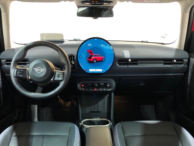 fotoG 6 del MINI MINI 5 Puertas Cooper C 115 kW (156 CV) 156cv Gasolina del 2024 en Madrid