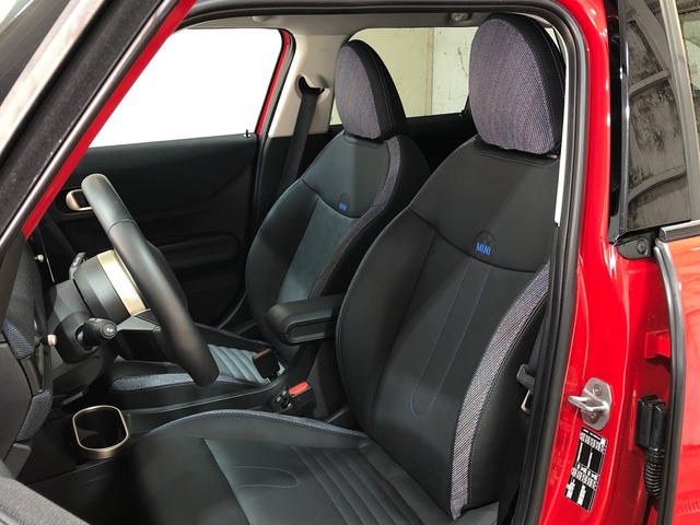 fotoG 20 del MINI MINI 5 Puertas Cooper C 115 kW (156 CV) 156cv Gasolina del 2024 en Madrid