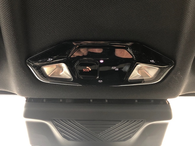 BMW X1 sDrive18d color Gris Plata. Año 2025. 110KW(150CV). Diésel. En concesionario Vehinter Getafe de Madrid