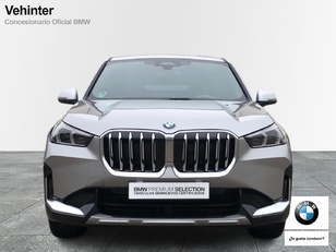 Fotos de BMW X1 sDrive18d color Gris Plata. Año 2025. 110KW(150CV). Diésel. En concesionario Vehinter Getafe de Madrid