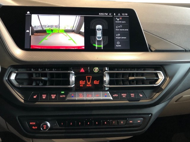 BMW Serie 2 220i Gran Coupe color Rojo. Año 2021. 131KW(178CV). Gasolina. En concesionario Vehinter Alcorcón de Madrid