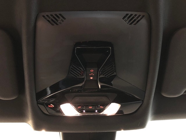 BMW Serie 2 220i Gran Coupe color Rojo. Año 2021. 131KW(178CV). Gasolina. En concesionario Vehinter Alcorcón de Madrid