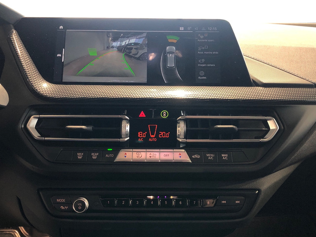 BMW Serie 1 116d color Blanco. Año 2023. 85KW(116CV). Diésel. En concesionario Vehinter Alcorcón de Madrid