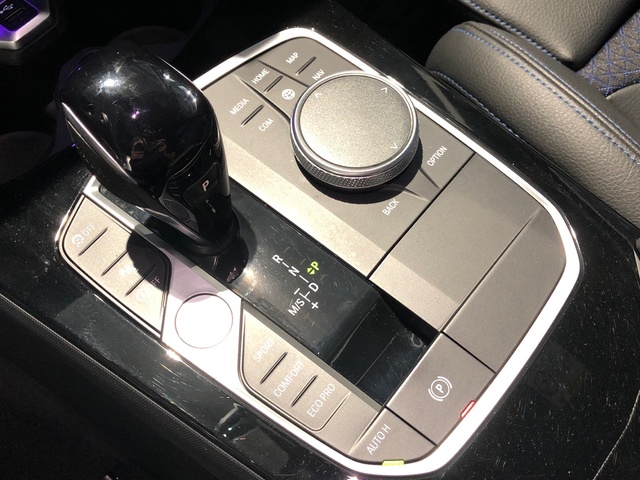 BMW Serie 1 116d color Blanco. Año 2023. 85KW(116CV). Diésel. En concesionario Vehinter Alcorcón de Madrid