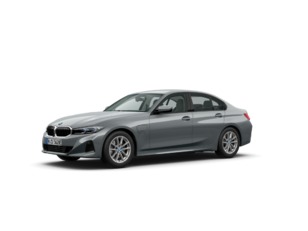 Fotos de BMW Serie 3 320e color Gris. Año 2023. 150KW(204CV). Híbrido Electro/Gasolina. En concesionario Augusta Aragon S.A. de Zaragoza