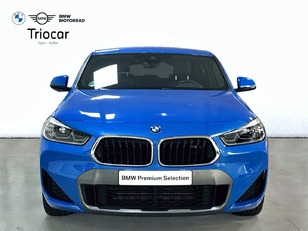 Fotos de BMW X2 sDrive20i color Azul. Año 2021. 141KW(192CV). Gasolina. En concesionario Triocar Gijón (Bmw y Mini) de Asturias