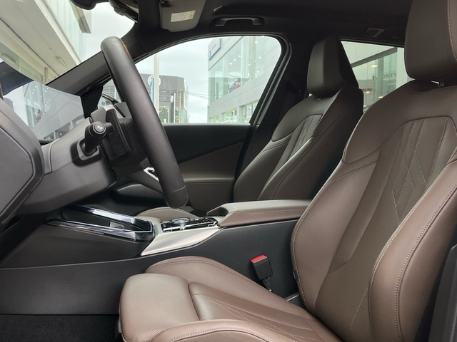 BMW X3 xDrive20d color Negro. Año 2025. 145KW(197CV). Diésel. En concesionario Celtamotor Vigo de Pontevedra