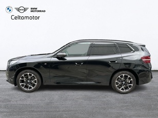 Fotos de BMW X3 xDrive20d color Negro. Año 2025. 145KW(197CV). Diésel. En concesionario Celtamotor Vigo de Pontevedra