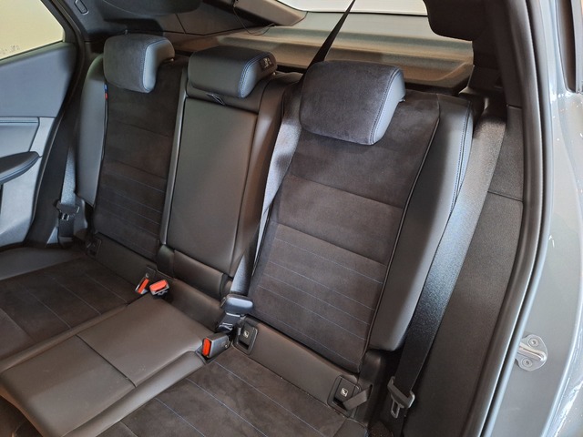 BMW X2 sDrive20d color Gris. Año 2025. 120KW(163CV). Diésel. En concesionario Tormes Motor de Salamanca