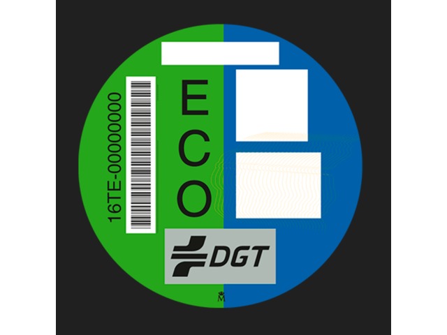 BMW X1 sDrive20d color Blanco. Año 2025. 120KW(163CV). Diésel. En concesionario Tormes Motor de Salamanca