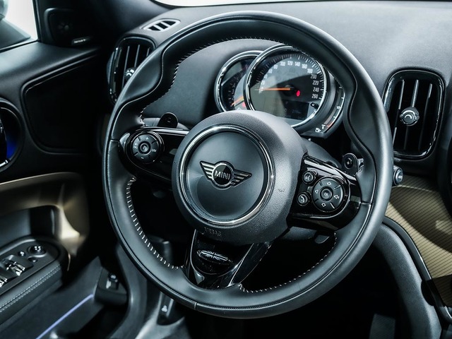fotoG 23 del MINI MINI Countryman Cooper S 141 kW (192 CV) 192cv Gasolina del 2019 en Tarragona