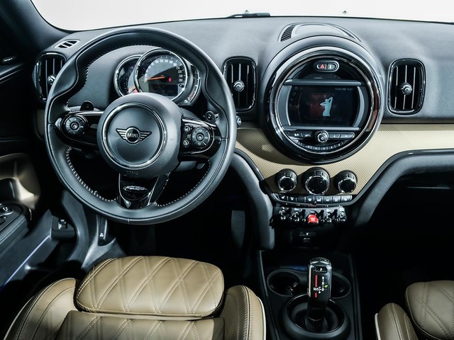 fotoG 24 del MINI MINI Countryman Cooper S 141 kW (192 CV) 192cv Gasolina del 2019 en Tarragona