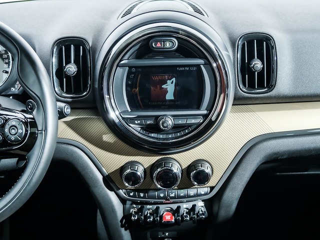 fotoG 25 del MINI MINI Countryman Cooper S 141 kW (192 CV) 192cv Gasolina del 2019 en Tarragona