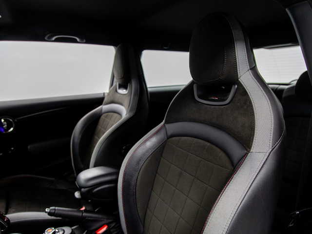 fotoG 12 del MINI MINI 3 Puertas John Cooper Works 170 kW (231 CV) 231cv Gasolina del 2020 en Alicante