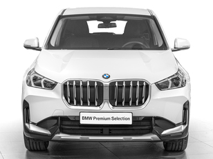 Fotos de BMW X1 xDrive30e color Blanco. Año 2024. 240KW(326CV). Híbrido Electro/Gasolina. En concesionario Caetano Cuzco, Alcalá de Madrid