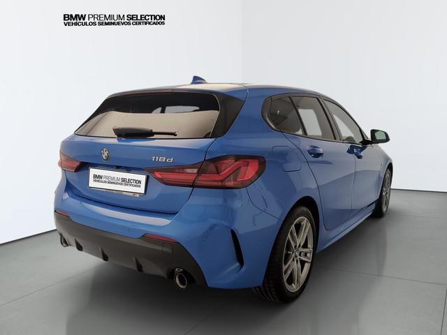 BMW Serie 1 118d color Azul. Año 2023. 110KW(150CV). Diésel. En concesionario Automotor Premium Velázquez - Málaga de Málaga