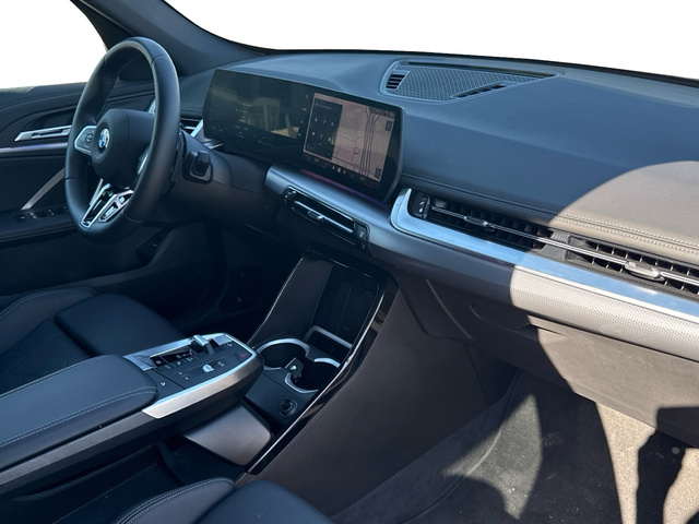 BMW X1 sDrive18d color Blanco. Año 2024. 110KW(150CV). Diésel. En concesionario Auto Premier, S.A. - MADRID de Madrid