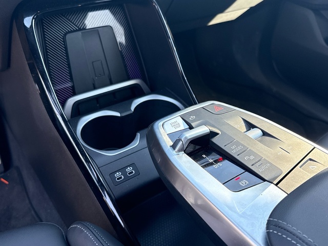 BMW X1 sDrive18d color Blanco. Año 2024. 110KW(150CV). Diésel. En concesionario Auto Premier, S.A. - MADRID de Madrid