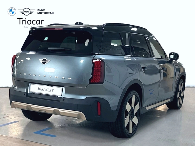 fotoG 3 del MINI MINI Countryman C 125 kW (170 CV) 170cv Gasolina del 2024 en Asturias